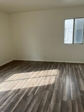4118 Palmwood Dr in Los Angeles, CA - Building Photo - Building Photo