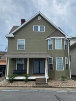 358 Kingwood St in Morgantown, WV - Building Photo