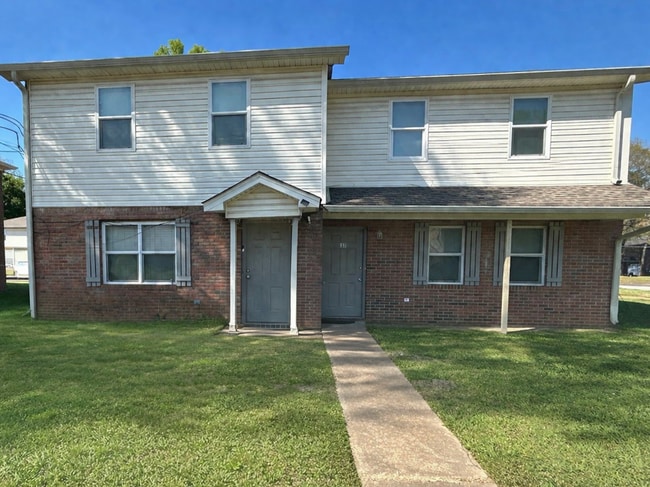 property at 37 Brianfield Dr