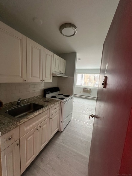 25 St Stephen St, Unit b4 in Bridgeport, CT - Building Photo - Building Photo