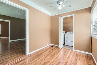 1744 S Olympian Way SW in Atlanta, GA - Building Photo - Building Photo