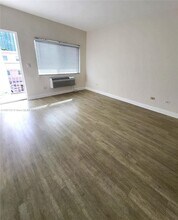 503 74th St in Miami Beach, FL - Building Photo - Building Photo