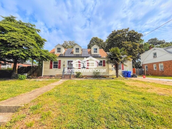 property at 166 E Bayview Blvd