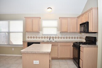 8408 Prairie Fire Dr in Fort Worth, TX - Building Photo - Building Photo