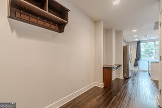 44 Peachtree Pl NW in Atlanta, GA - Building Photo - Building Photo