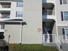 3176 Feltrim Pl-Unit -201 in Kissimmee, FL - Foto de edificio - Building Photo