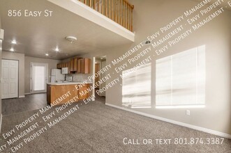 856 Easy St in Ogden, UT - Building Photo - Building Photo