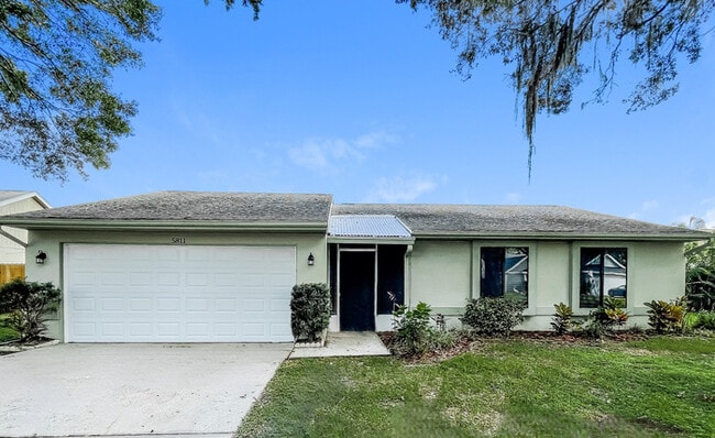 property at 5811 Silvermoon Ave