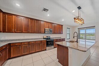 4807 Windy Hammock Way in Palmetto, FL - Building Photo - Building Photo