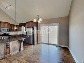 9302 SE 2nd St in Blue Springs, MO - Building Photo - Building Photo