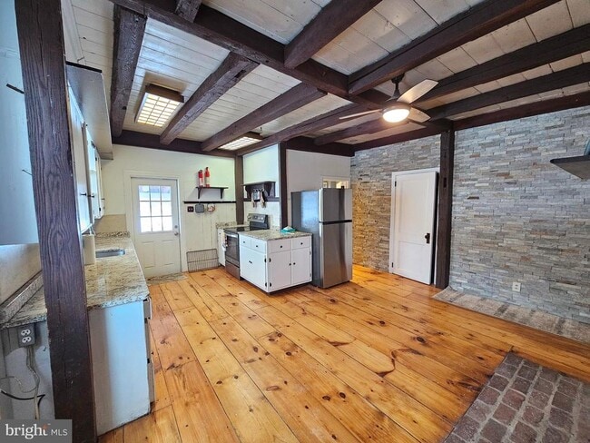 2054 Swamp Pike in Gilbertsville, PA - Building Photo - Building Photo