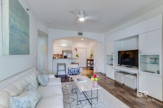 20050 Oak Rd E in Gulf Shores, AL - Building Photo - Building Photo