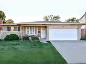 10352 Gulley Ave in Taylor, MI - Building Photo