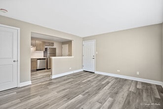 4747 N Ronald St in Harwood Heights, IL - Building Photo - Building Photo