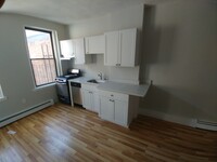 25 Sheafe St, Unit 7 in Boston, MA - Building Photo - Building Photo