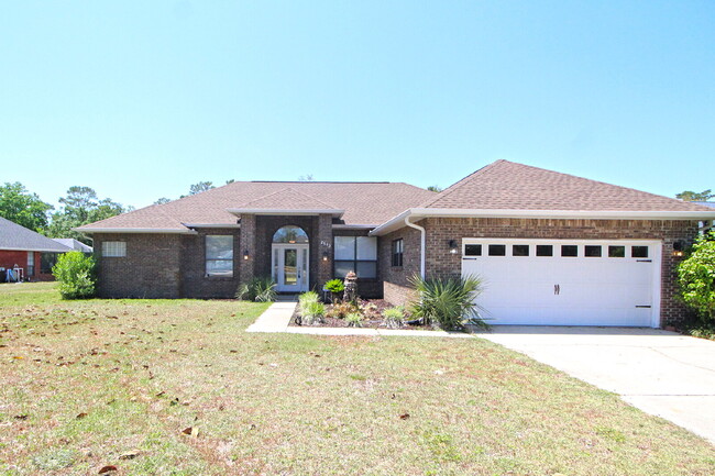 property at 2563 2nd Ct