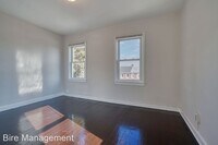 452 Roundview Rd photo'