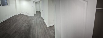 75 Cobriza Cres in Brampton, ON - Building Photo