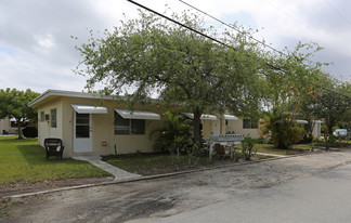 1513 NE 32nd St in Oakland Park, FL - Foto de edificio - Building Photo