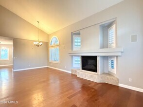 11225 E Sylvan Ave in Mesa, AZ - Building Photo - Building Photo