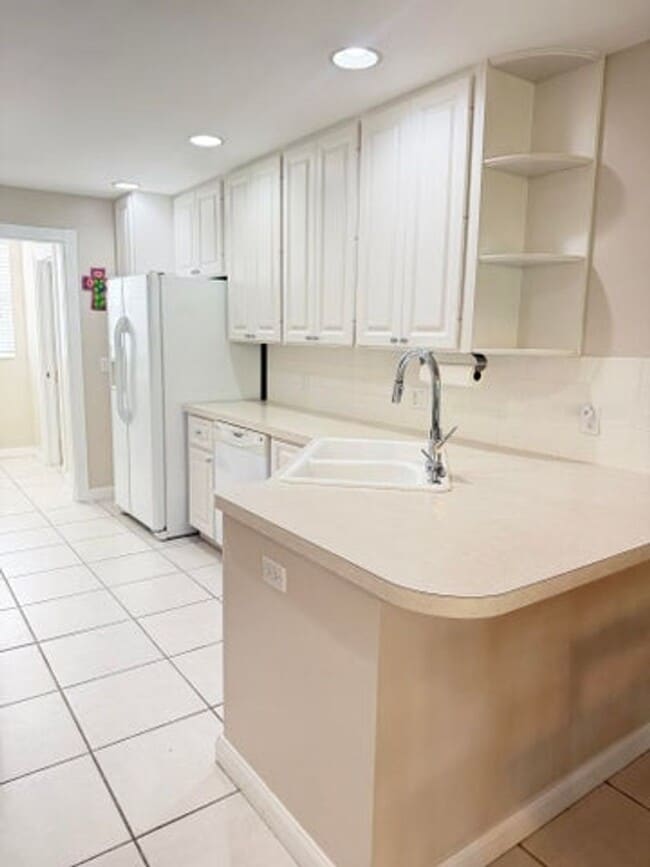 property at 488 Capistrano Dr