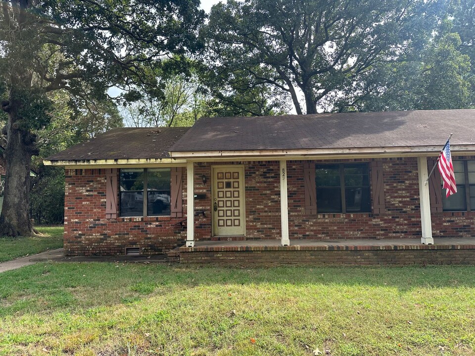 829 Glendale Rd in Murray, KY - Building Photo