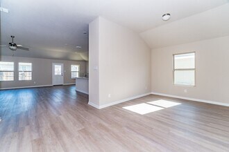 10783 Rosalina Lp in Converse, TX - Building Photo - Building Photo