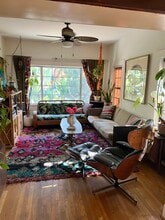 1003 N Coronado St in Los Angeles, CA - Building Photo - Building Photo