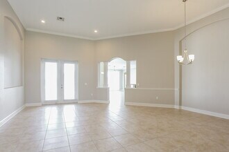 5630 Vintage View Ave in Lakeland, FL - Foto de edificio - Building Photo