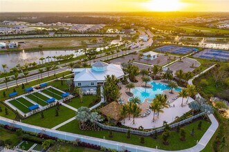 28165 Captiva Shell Lp in Bonita Springs, FL - Building Photo - Building Photo