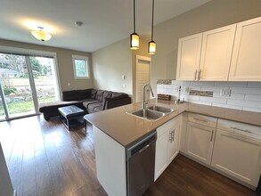 110-110 Baxter Ave in Kitimat, BC - Building Photo - Building Photo