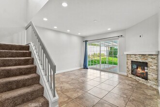 24722 Via Carlos in Laguna Niguel, CA - Foto de edificio - Building Photo