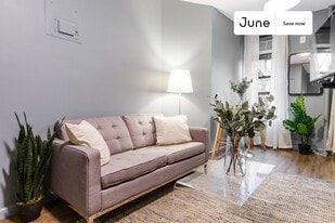 519 E 5th St in New York, NY - Building Photo