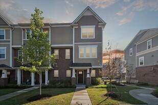 525 Jenny Wy in Brighton, MI - Building Photo