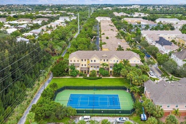 110 Sea Plum Dr in Jupiter, FL - Foto de edificio - Building Photo