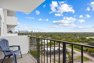 1800 N Andrews Ave in Fort Lauderdale, FL - Foto de edificio - Building Photo