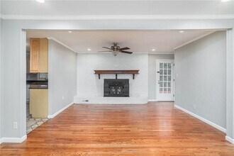 3454 N Creekview Dr in Lawrenceville, GA - Building Photo - Building Photo