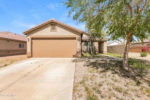 8532 E Desert Ln in Mesa, AZ - Building Photo