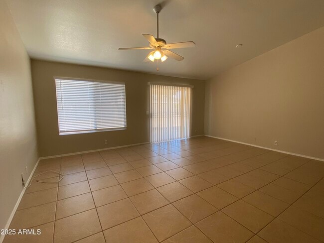 5540 N 73rd Ave in Glendale, AZ - Building Photo - Building Photo