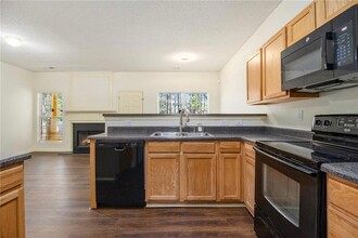 2781 Parkway Cove in Lithonia, GA - Foto de edificio - Building Photo