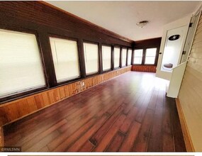 1782 Ames Pl E, Unit 2 in St. Paul, MN - Foto de edificio - Building Photo