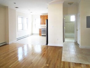 1576 Anderson Ave in Fort Lee, NJ - Foto de edificio - Building Photo