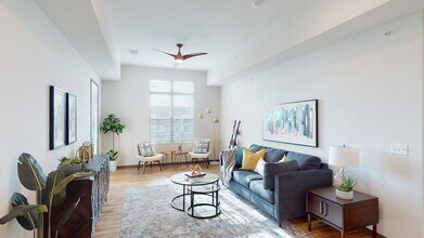 Van Buren East in Sun Prairie, WI - Foto de edificio - Building Photo