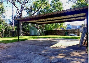 4821 Geraldine St in Seabrook, TX - Building Photo - Building Photo