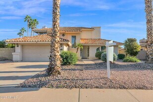 3623 E Oraibi Dr in Phoenix, AZ - Building Photo