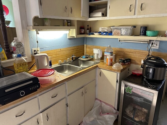 property at 2761 Van Duzen Rd