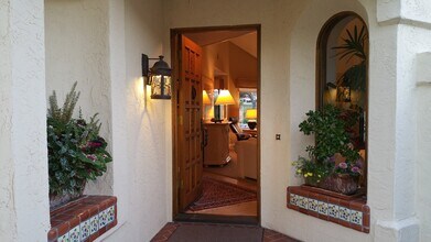 13034 Caminito Bracho in San Diego, CA - Building Photo - Building Photo
