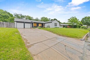 2909 Conejos Dr in Fort Worth, TX - Building Photo