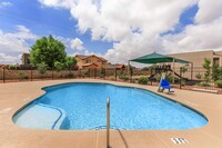 Villas at Sandstone in El Paso, TX - Foto de edificio - Building Photo