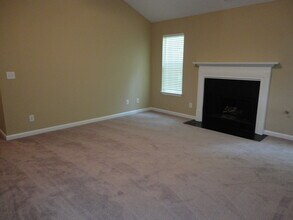 7023 Hillcrest Chase Ln in Austell, GA - Building Photo - Building Photo